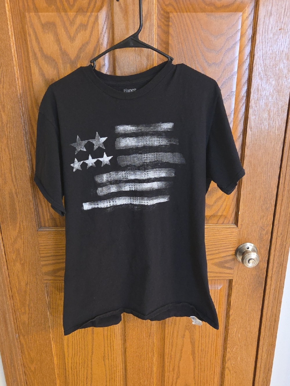Men's Distressed Flag Tee